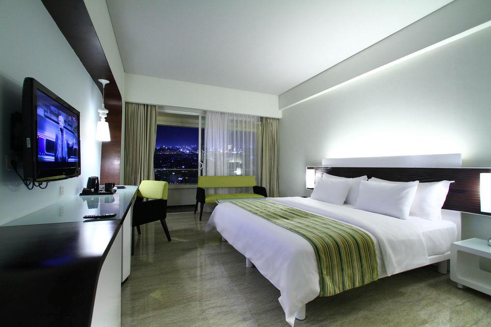 Sensa Hotel Бандунг Экстерьер фото