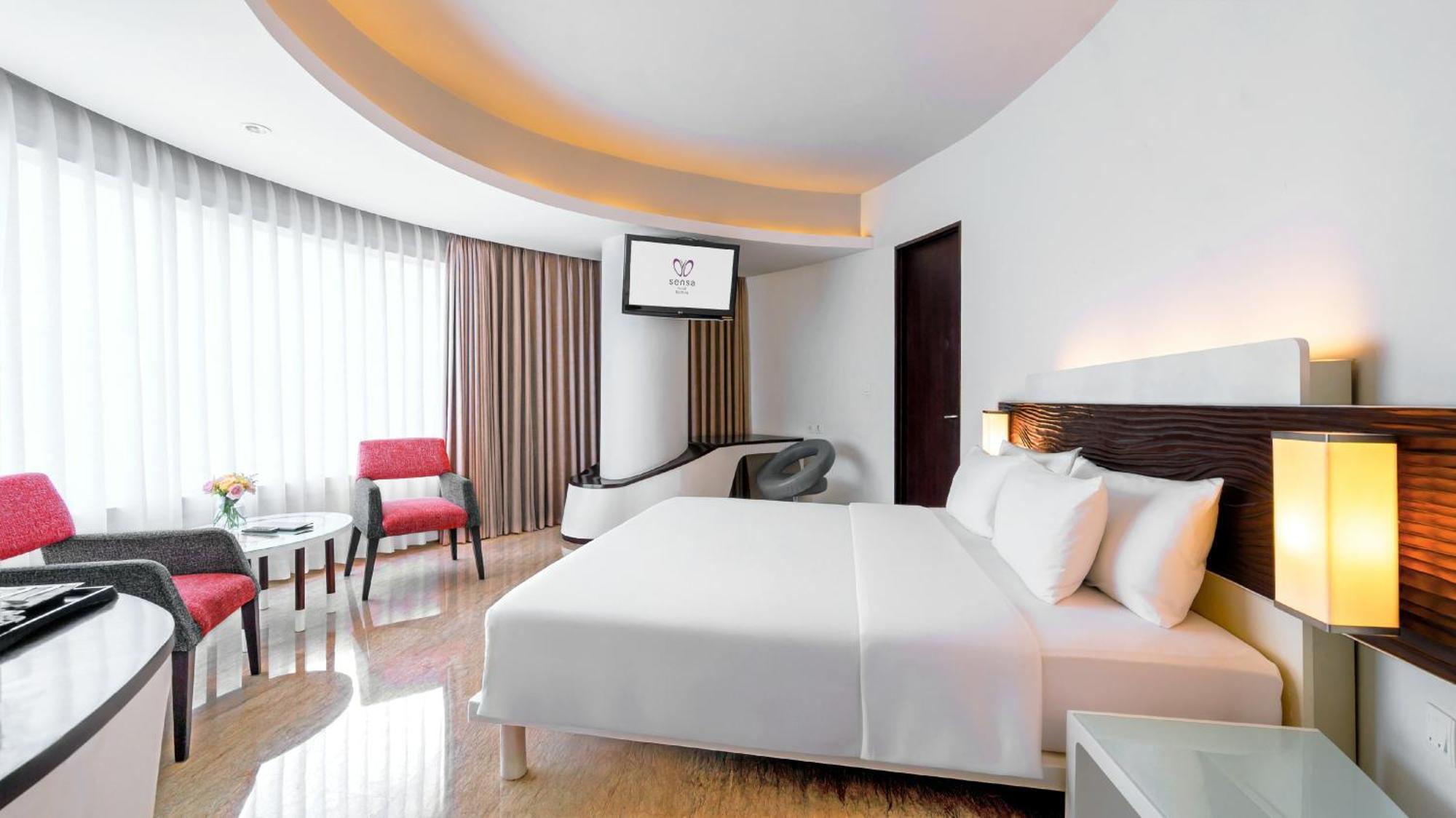 Sensa Hotel Бандунг Экстерьер фото