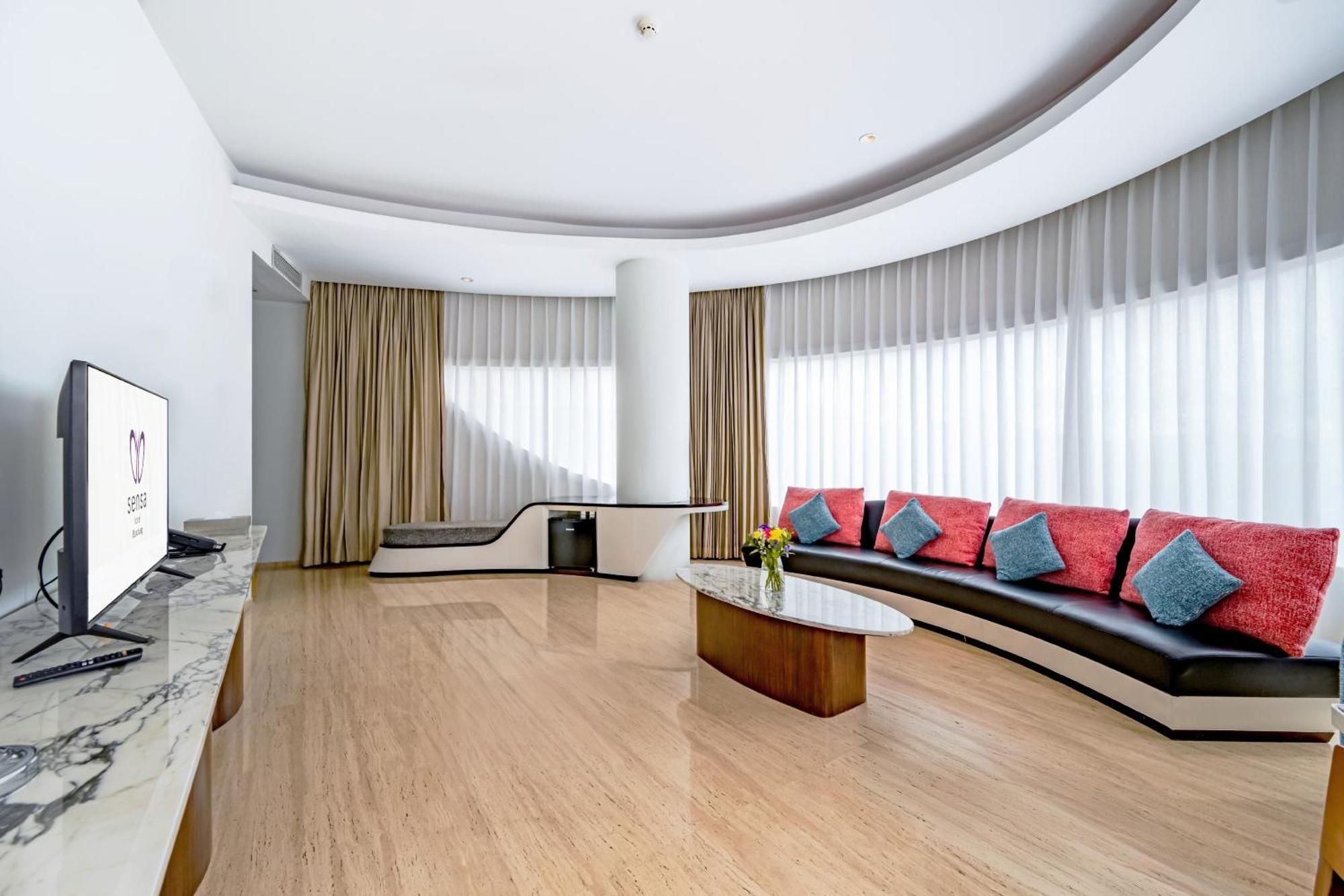 Sensa Hotel Бандунг Экстерьер фото