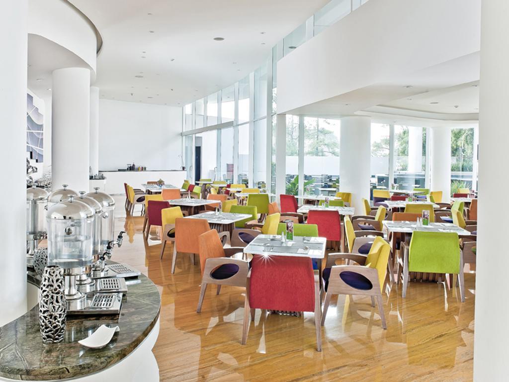 Sensa Hotel Бандунг Экстерьер фото