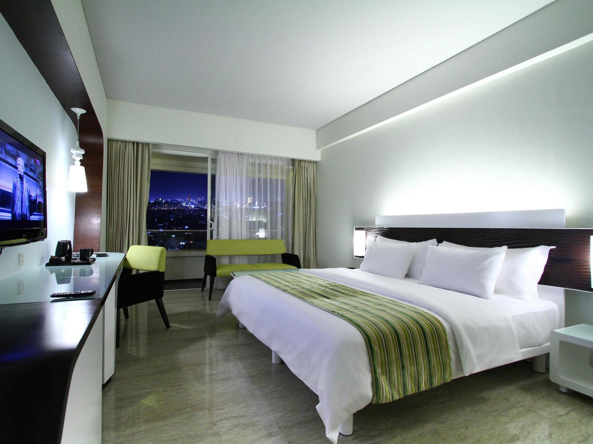 Sensa Hotel Бандунг Экстерьер фото