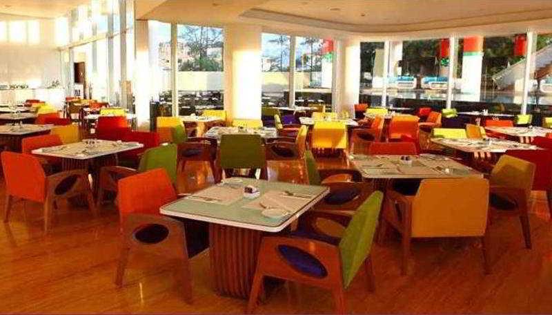 Sensa Hotel Бандунг Экстерьер фото