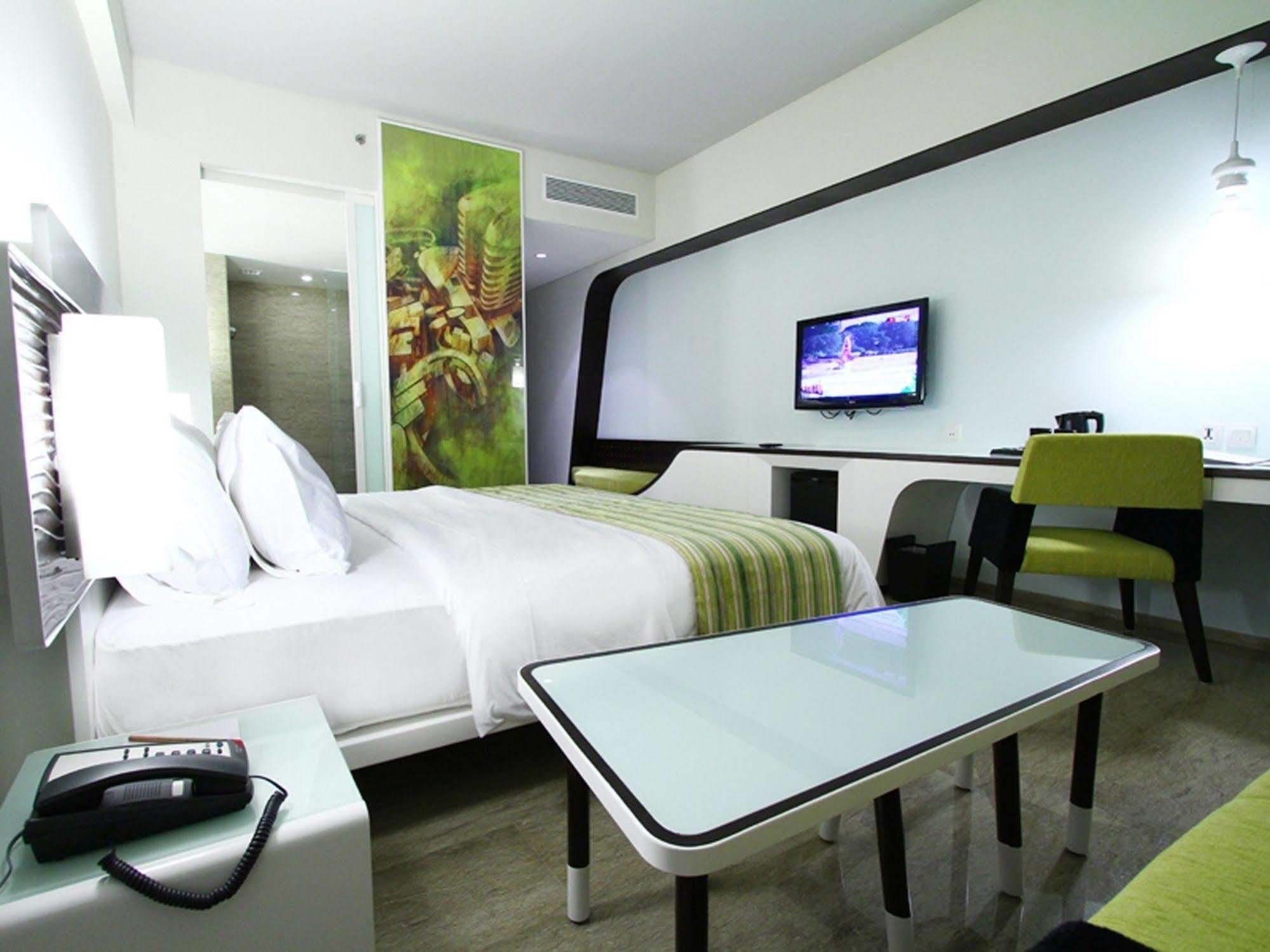 Sensa Hotel Бандунг Экстерьер фото